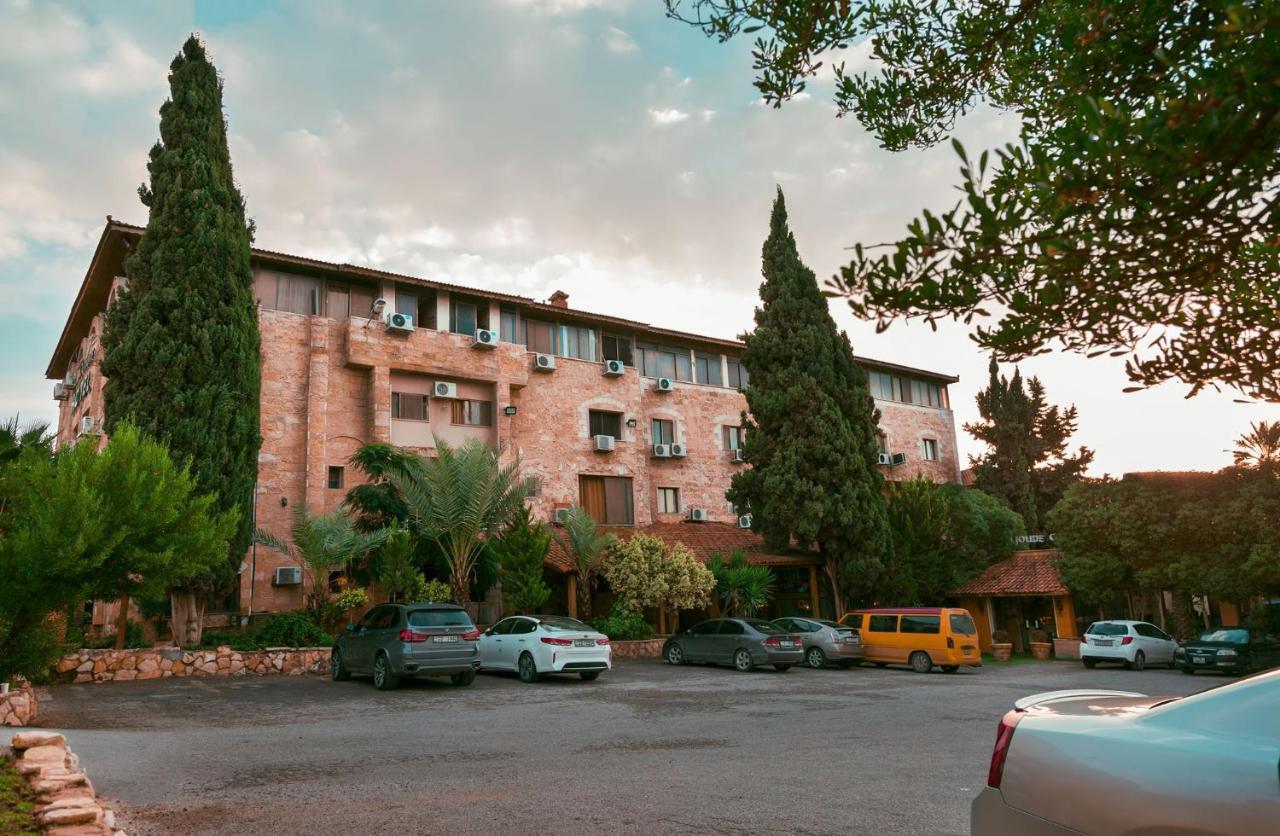 Al Joude Hotel Irbid Exterior foto